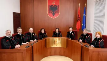 Pranimi për ngritjen e Komisionit për Zgjedhjet dhe refuzimi për ‘McGonigal’, zbardhet vendimi i arsyetuar i GJK