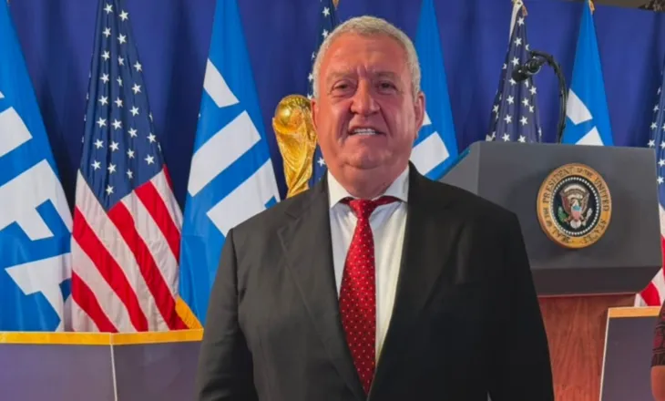 Presidenti i FSHF-së, Armand Duka, merr pjesë në eventin e organizuar nga FIFA në Trump Tower në New York