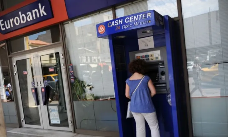 Problemet e vazhdueshme financiare mund ta bëjnë trurin të plaket më shpejt