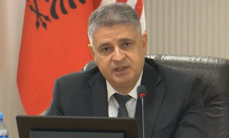 Prokurori i SPAK Adnan Xholi futet në garë për postin e Prokurorit të Përgjithshëm! Dorëzon aplikimin në KLP