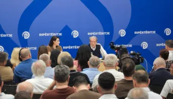 Protesta 46-ditore, Berisha thirrje demokratëve: Vijoni mbështetjen!