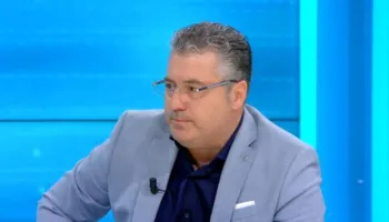 Protesta është ‘ulur’ në kafe/ Skënder Minxhozi: Ka një palë të tretë, por pa lidership