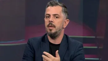 Protesta, lumë që mbledh përrenj/ Aktivisti: Berisha do donte shumë të ishte aty…