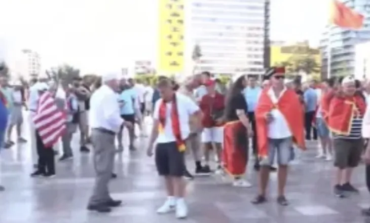 Protesta, nis grumbullimi i qytetarëve në sheshin “Skënderbej”