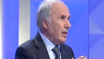 Protesta/ Zogaj: Shmangni dhunën, nuk fitohet me pushtimin e “Pallatit të Dimrit”