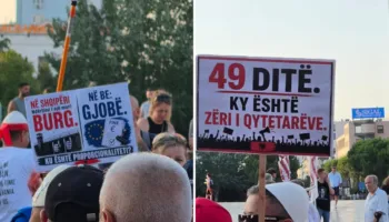 Protestat në Tiranë, pankartat ironizuese ndaj qeverisë