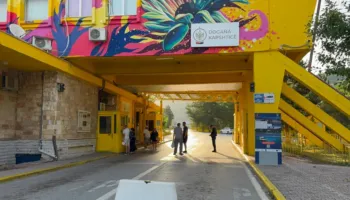 Protestë e doganierëve grekë, pezullohet lëvizja në pikën kufitare të Kapshticës