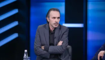 Protestuesit nuk po lodhen, qeveria po lodhet/ Mërtiri: Ramën e mban në pushtet Berisha