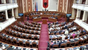 PS pritet të zhvillojë një tjetër seancë plenare më 30 korrik, zbulohen temat e diskutimit
