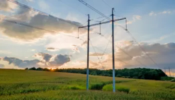 Pse po shtohen ndërprerjet e energjisë gjatë valëve të të nxehtit?