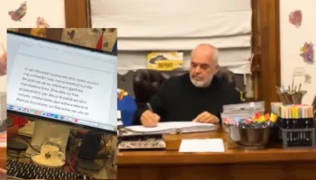 “Rama jepe dorëheqjen!” Protestuesit poshtë dritares, Rama reagon nga zyra: Më ekzalton, kënga ime e preferuar!