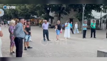 ‘Rama jepe dorëheqjen’/ Qytetarët e Korçës sërish në protestë në mbështetje të revoltës në Tiranë