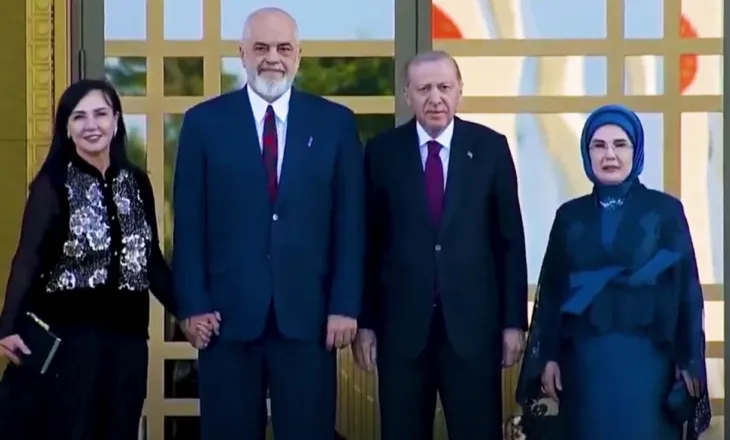 Rama mbyll kolegjet e Gylenit për t’i dhënë dorën Erdoganit në Samitin e NATO-s, ftesa e Turqisë iu nis Bajram…