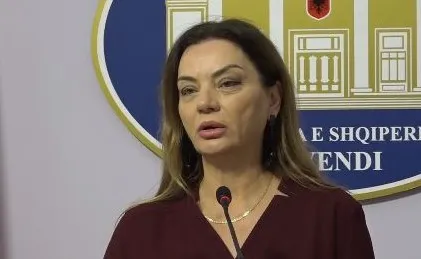 ‘Rama përdor familjen për të nxjerrë jashtë vendit paratë ‘, Vokshi: Kërkesë për ngritjen e një komisioni hetimor!