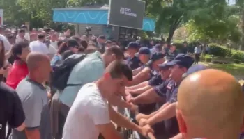Raporti i Avokatit të Popullit përmbys akuzat: Nuk ka prova që protestuesi u dhunua në ambientet e policisë