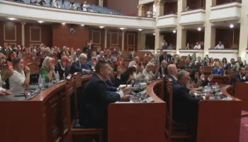 Reforma territoriale, rrëzohet kërkesa e PD për zgjatjen e mandatit të komisionit parlamentar