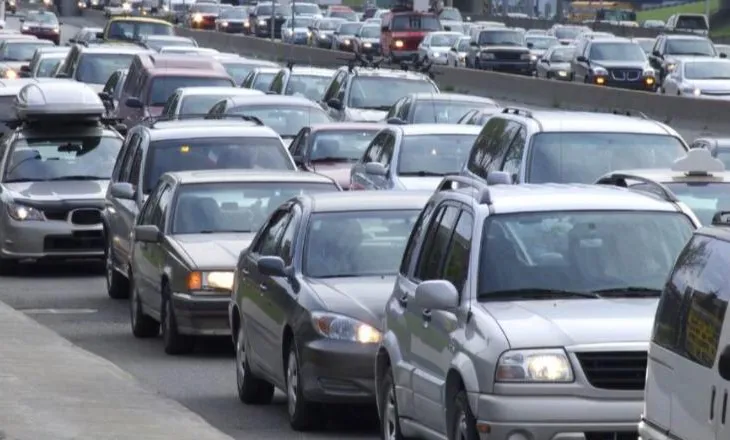 Rekord regjistrimesh në qershor, mbi 1.1 mln automjete qarkullojnë në Shqipëri