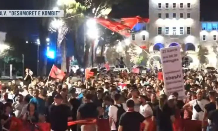 Revolta e 52 kundër Ramës, shqiptarët nuk ndalen, mesazh të prerë kryeministrit: Jep dorëheqjen