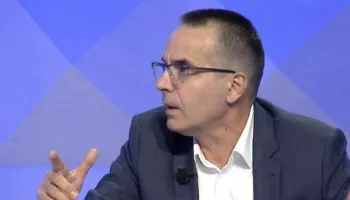 “Rezoluta e samitit, mbetet e hapur”/ Hoxha: Vitin tjetër këta do jenë në Tiranë, nuk e mendoj ngjarje 100% të sigurtë
