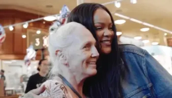 Rihanna prek zemrat me mesazhin për një grua me kancer: “Mos kërko kurrë falje për pamjen tënde”