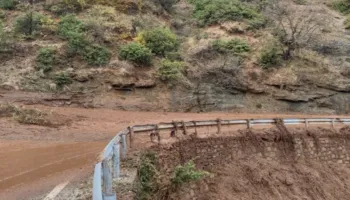 Rrëshqitje dheu në aksin Burrel-Klos, bllokohet rruga