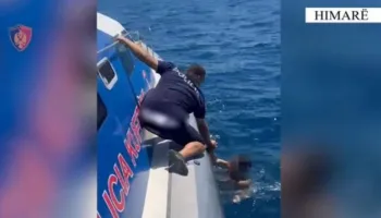 Rrezikuan të mbyteshin, Policia Kufitare u vjen në ndihmë 9 turistëve të huaj në Himarë dhe Ksamil