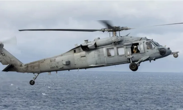 Rrëzohet helikopteri në Detin Arabik, një ushtarak i zhdukur