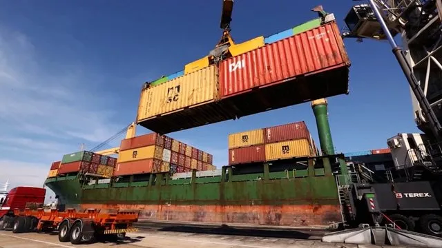 Rriten eksportet shqiptare/ Shitjet jashtë u rritën me 13.6%, por importet mbetën mbi dyfishin e tyre