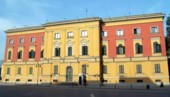 Rriten me 12.2 % të ardhurat buxhetore krahasuar me një vit më parë, shpenzimet arrijnë në rreth 357.8 miliardë lekë