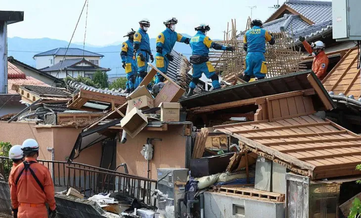 Rritet bilanci i viktimave nga tërmeti në Japoni, vijojnë operacionet e shpëtimit