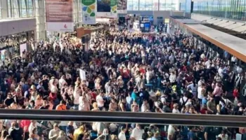 Rritet fluksi i mërgimtarëve, rreth 60 aeroplanë pritet të aterojnë sot në Aeroportin e Prishtinës