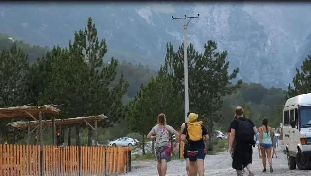 Rritet fluksi i turistëve në zonat malore, operatorët: Thethi dhe Lumi i Shalës, destinacionet më të kërkuara