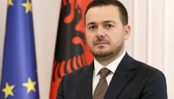 Salla: Fermerët shqiptarë nuk përdoren si dekor për propagandë politike