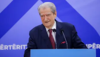 Samiti i radhës i NATO-s në Tiranë, Berishën nuk e bind deklarata e Rutte: Kam dilemat e mia, Ramën e shpërfillën