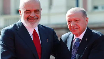 SAMITI/ KRYEMINISTRI EDI RAMA NISET DREJT TURQISE