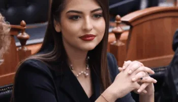 Sara Mila: PS dhe Rama nuk e japin dorëheqjen, gjithçka po shkon mbarë, jemi drejt Europës