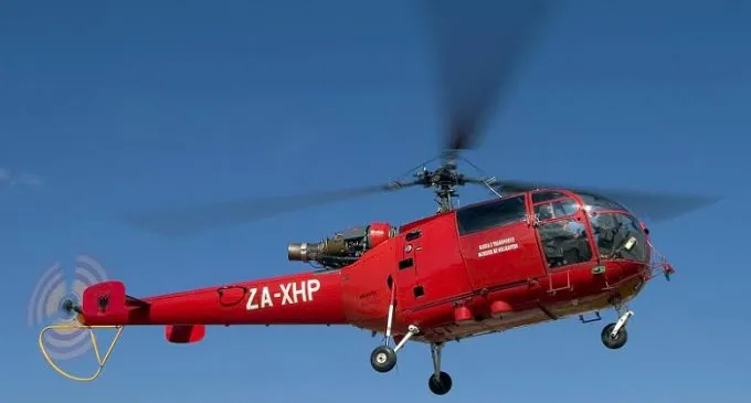 Sarandë/ Një burrë bie nga çatia dhe plagoset rëndë, niset me helikopter drejt Tiranës