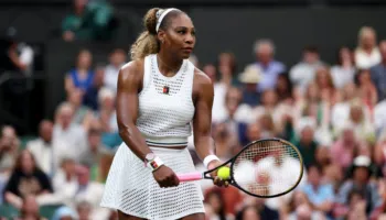 Serena Williams eliminohet që në raundin e parë, Zverev debuton me fitore në Wimbledon