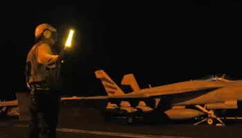SHBA nis një valë të re sulmesh ndaj Iranit, ndërsa përshkallëzohet tensioni në Gjirin Persik