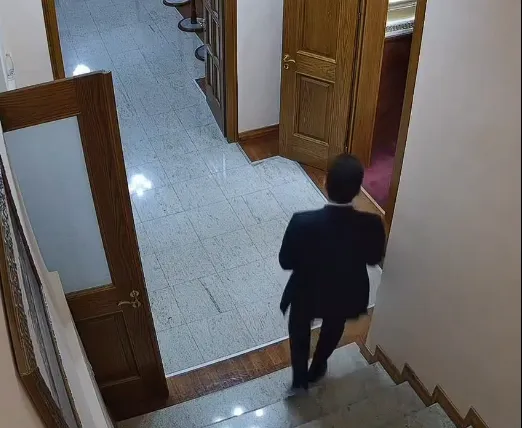 Shehaj mori kopjen e dokumentit të klasifikuar dhe iku me vrap. Balla: Duhet arrestuar në flagrancë!