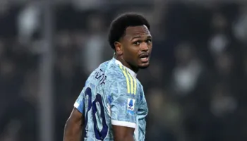Shënoi vetëm 2 gola dhe zhgënjeu në debutimin e tij, Juventus largon në formë huazimi sulmuesin