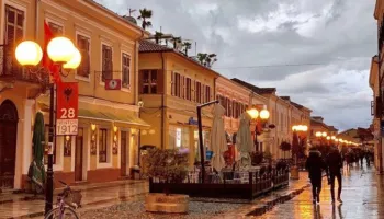 Shkodra bëhet “skenë” filmi, rezidenca “Kino on the Road” sjell 10 ditë krijimtarie kinematografike