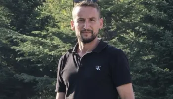 Shkoi me pushime në Kretë, i riu shqiptar ndërron jetë pas dy javësh në koma (Emri)