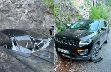 Shmanget tragjedia/ Guri masiv bie mbi një makinë në rrugën e Dukagjinit, shpëtojnë mrekullisht turistët