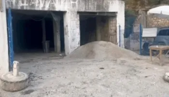 “Shpella e Ciklopit në Himarë, mes filmit të Nolan dhe lavazhit të makinave”