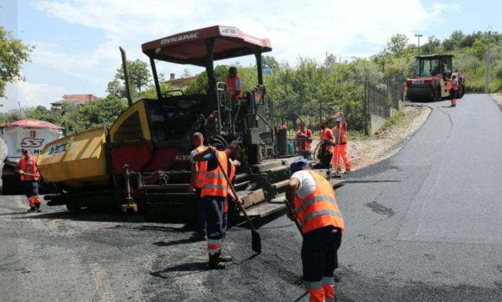 Shpenzimet sipas qarqeve | Tirana, Durrësi dhe Korça dominuan investimet, të tjerët për paga