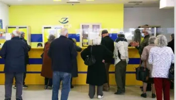 Shpërblimi i pensionistëve kalon në llogari në muajin korrik, ja të gjitha kategoritë përfituese