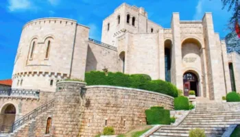 Shqipëria drejt BE-së! Revista amerikane “Travel Off Path”: Çfarë pritet të ndryshojë për turistët
