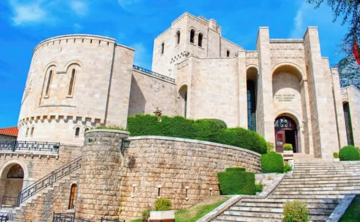 Shqipëria drejt BE-së! Revista amerikane “Travel Off Path”: Çfarë pritet të ndryshojë për turistët