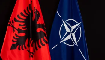 Shqipëria/ Flet ambasadori amerikan i NATO-s: Po na jep bazat dhe aksesin që na nevojitet